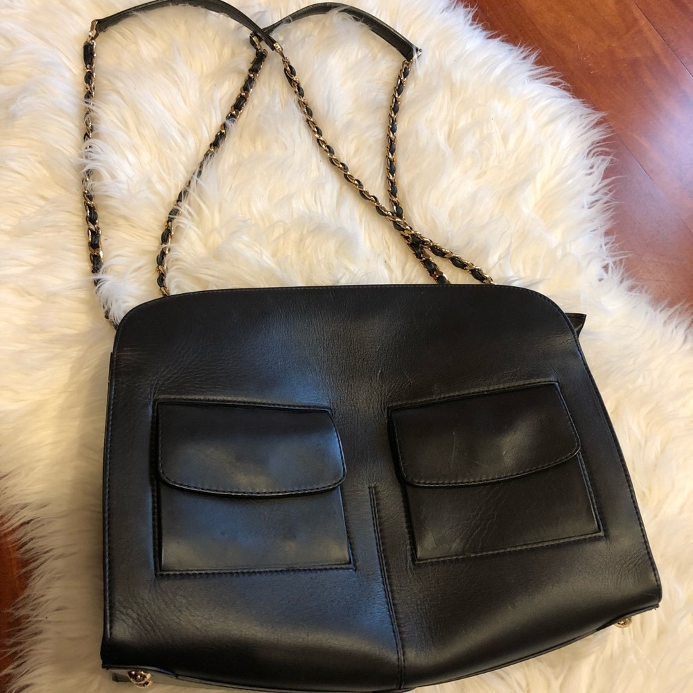 Stuart Weitzman black the Podmega shoulder bag
